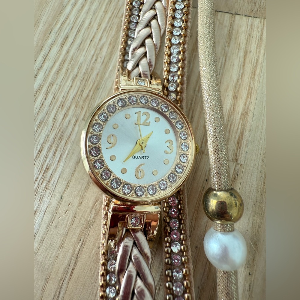 Unbranded ladies gold tone beaded multi strand fashion watch NEW BATTERY
